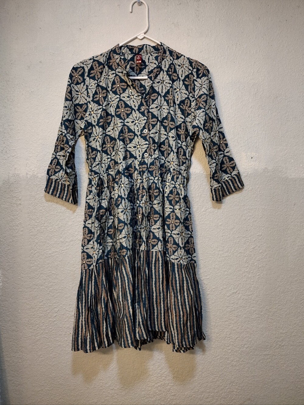 Patterned Knit Dress in Navy and Beige GeeTa Tex  XL